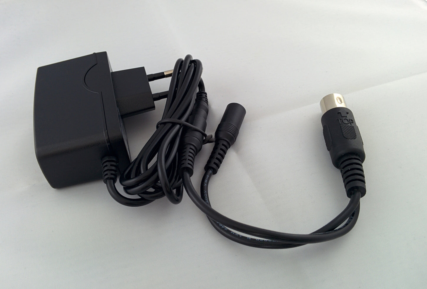 Power Supply Cable Adapter for Commodore 64 & 64C